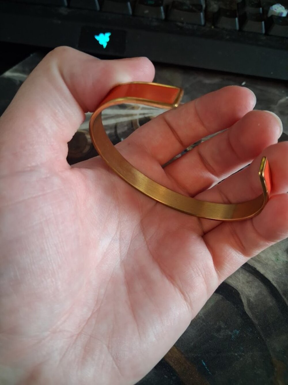 Cuff bracelet - Picture 3 of 5